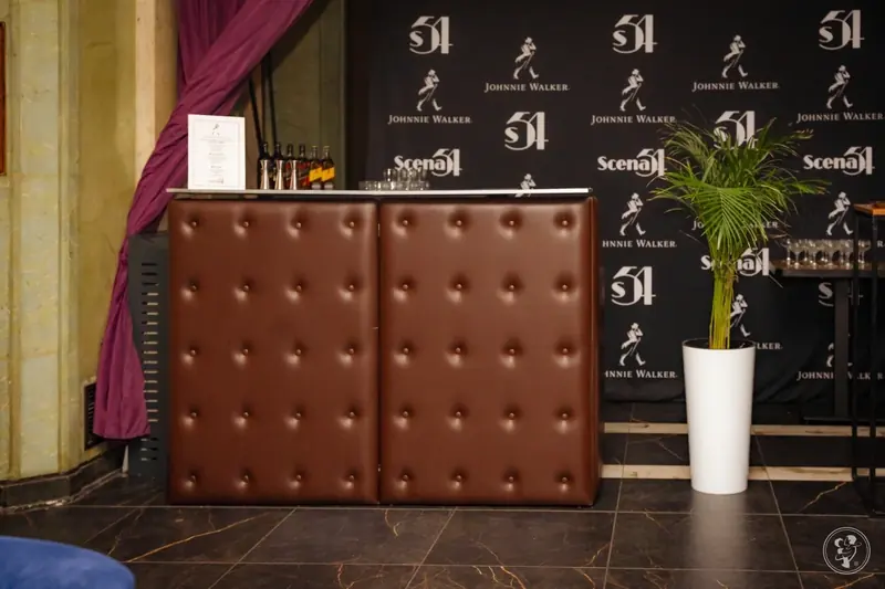 Mobilny bar Inżynierii Koktajlu